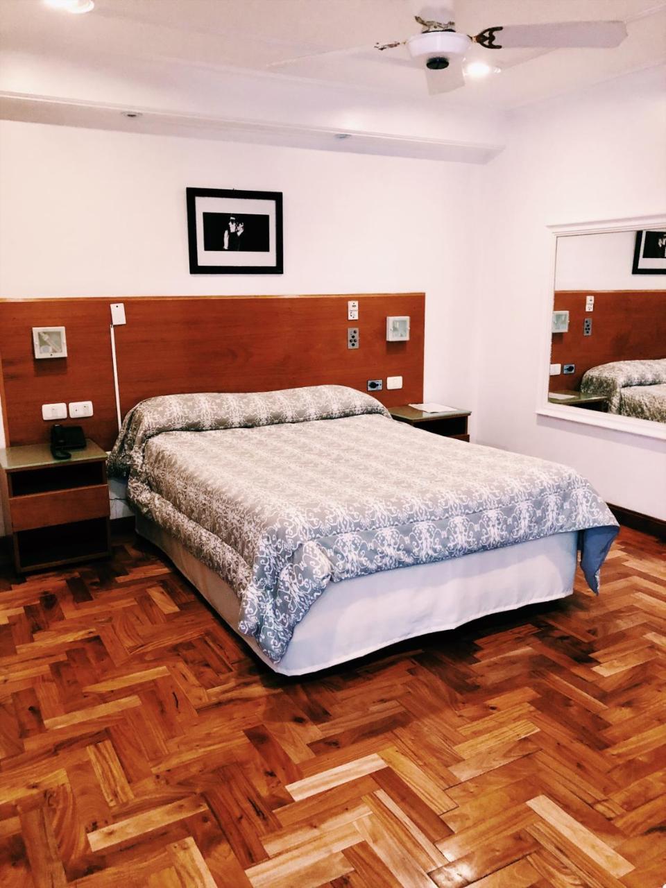 Hotel Petit Córdoba Ngoại thất bức ảnh